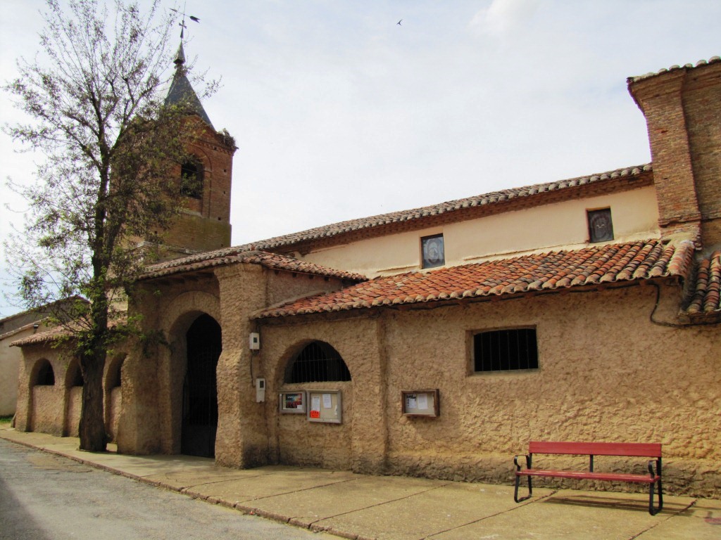 bei der Kirche von El Burgo Ranero, haben wir auf das Taxi gewartet, das uns nach Sahagún zurückbrachte