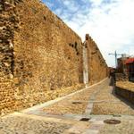die alte Wehrmauer von León steht zum teil noch