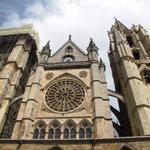 die Kathedrale von León ist das hervorragendste und stilreinste frühgotische Bauwerk auf spanischem Boden
