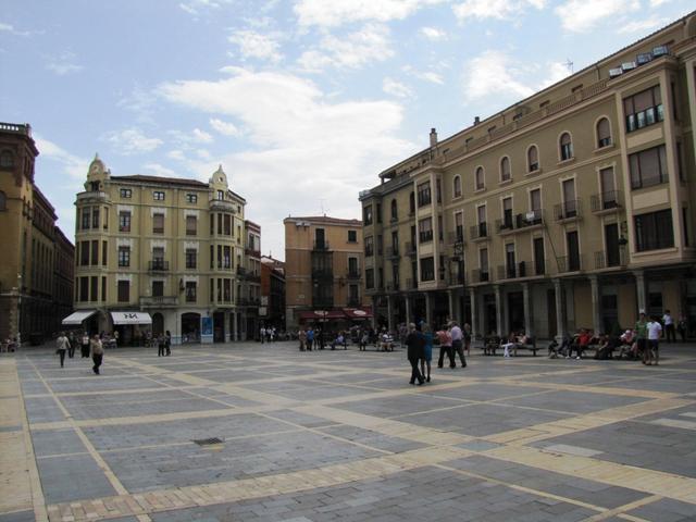 die Plaza Regla vor der Kathedrale