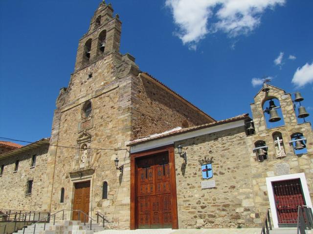 die Capilla de la Santa Vera Cruz. Man bestaune den speziellen und sehr schönen Glockenturm