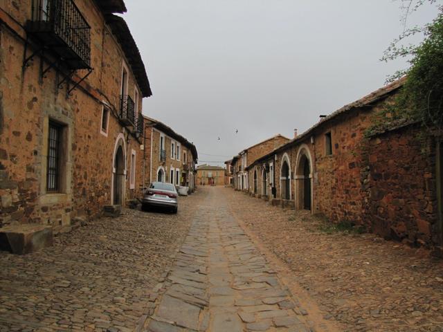 die Hauptstrasse von Castrillo de los Polvazares