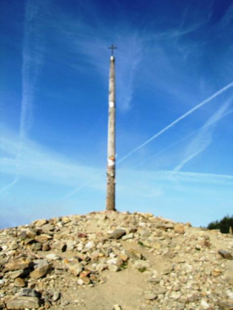 seit tausenden von Jahren legen hier Pilger ein Stein nieder, der von Zuhause mitgenommen worden ist