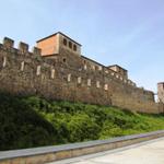 ab 1178 begannen die Tempelritter auf Geheiss der Könige von León mit dem Ausbau der bis dahin primitiven Burg