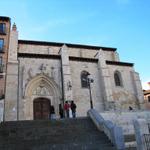 die Iglesia de San Nicolás de Bari 15.Jh. befindet sich direkt neben der Kathedrale Santa Maria und am Jakobsweg