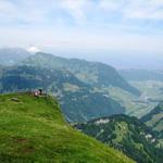 Blick auf den Aussichtspunkt Walegg 1951 m.ü.M. von hier aus, hat man eine schöne Aussicht ins Mittelland