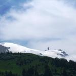 der Titlis mit Gletscher herangezoomt