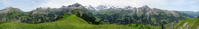 Breitbildfoto mit Blick auf Schwalmere, Schilthorn, die beiden Andrist, Bütlasse, Gspaltenhorn und Blüemlisalp