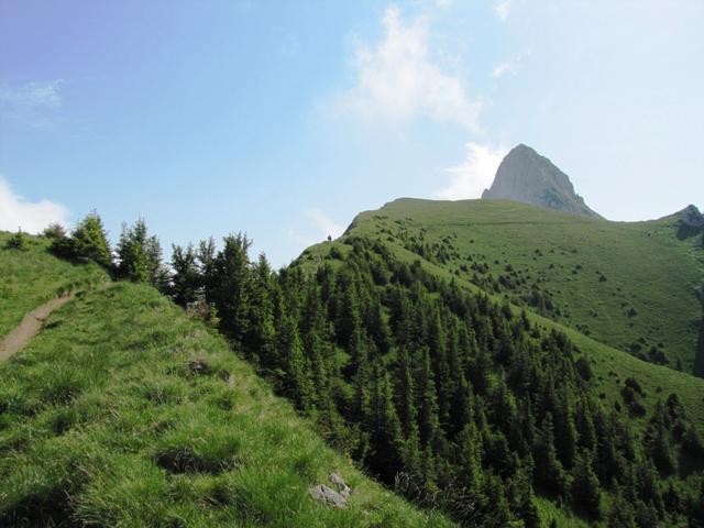 Blick hinauf zum Stockhorn, unser erstes Ziel