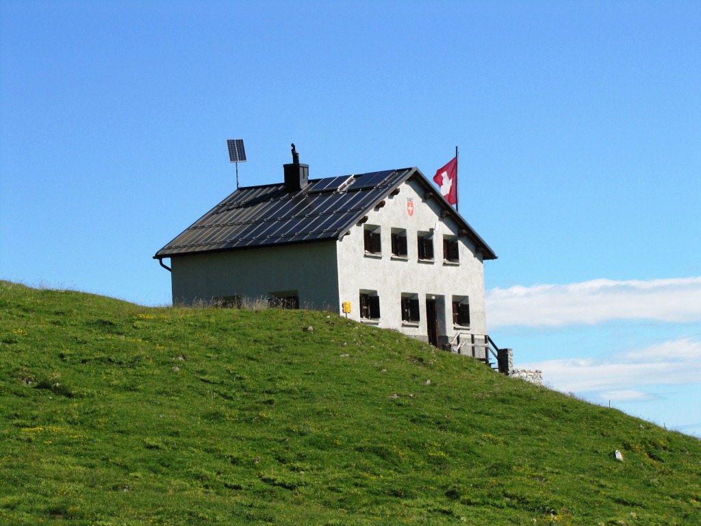 bei der Calandahütte 2073 m.ü.M. mit seiner grossartigen Aussicht auf das Churer Rheintal