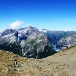 schönes Breitbildfoto mit Blick auf Ringelspitz, Sardona und Gigerwaldstausee