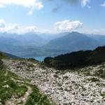 auf diesem Bild ist gut ersichtlich, das der Sigriswiler Rothorn in einem Karstgebiet liegt