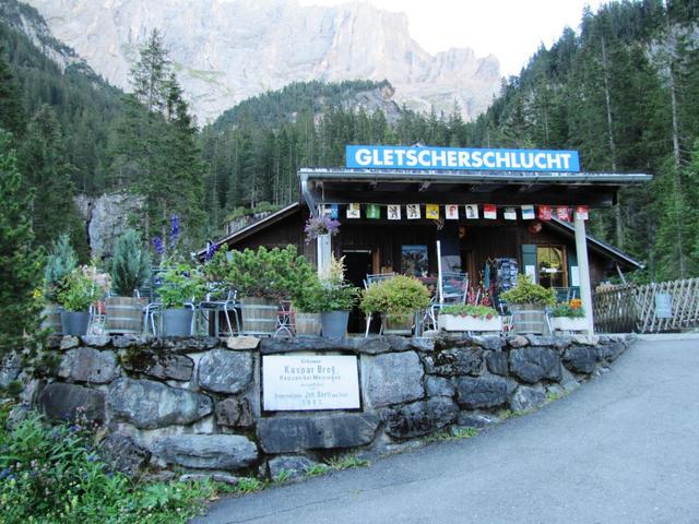 der erste Höhepunkt an diesem Tag, wir besuchen die Gletscherschlucht. Fakultativ, man kann die Schlucht auch umgehen