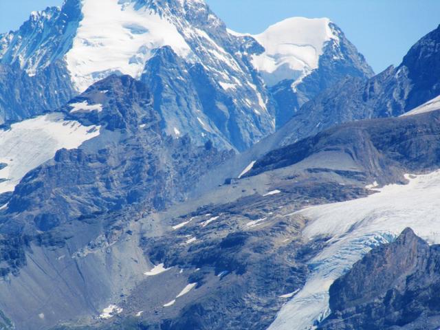 die Bluemlisalphütte herangezommt. Dort oben waren wir auch schon