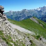 Blick auf den Alpschelegrat und Alpschelehubel unser nächstes Ziel
