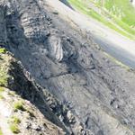 bei Punkt 2315 m.ü.M. beim Alpschelegrat biegt der Wanderweg abrupt rechts ab