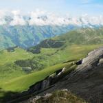 Tiefblick in das Entschligetal, Elsigenalp mit Elsigsee und Elsighore