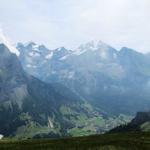 was für eine schöne Aussicht bei Punkt 1989 m.ü.M. Bluemlisalp, Kandertal mit Kandersteg