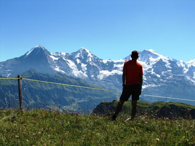 Franco bestaunt das gewaltige Panorama