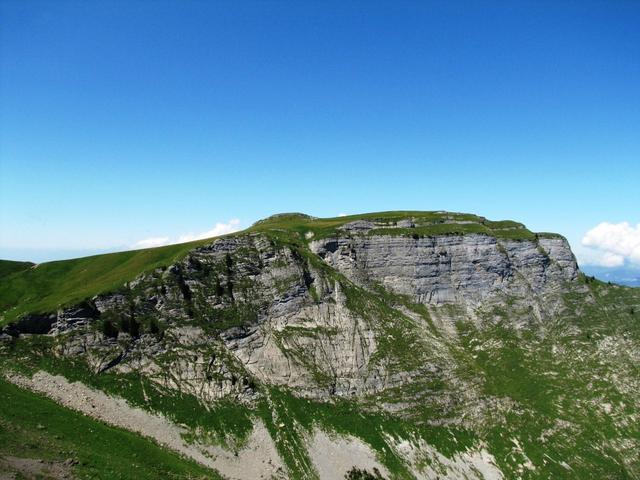 Blick zurück zum Bällehöchst. Ein traumhafter Berg mit einer einmaligen Aussicht