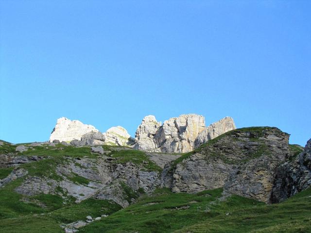 Blick hinauf zu den Lobhörner