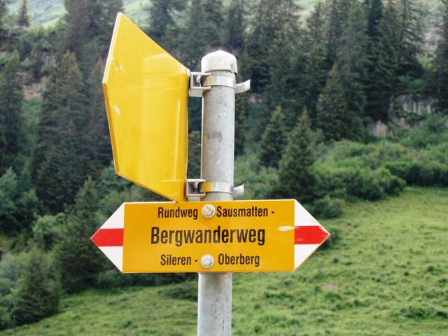 Wegweiser bei 1703 m.ü.M. hier bogen wir rechts ab