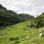 am Talboden des Soustal führt unsere Wanderung nun wieder aufwärts