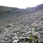 jetzt ist der Bergweg nicht mehr steil, sondern sehr steil