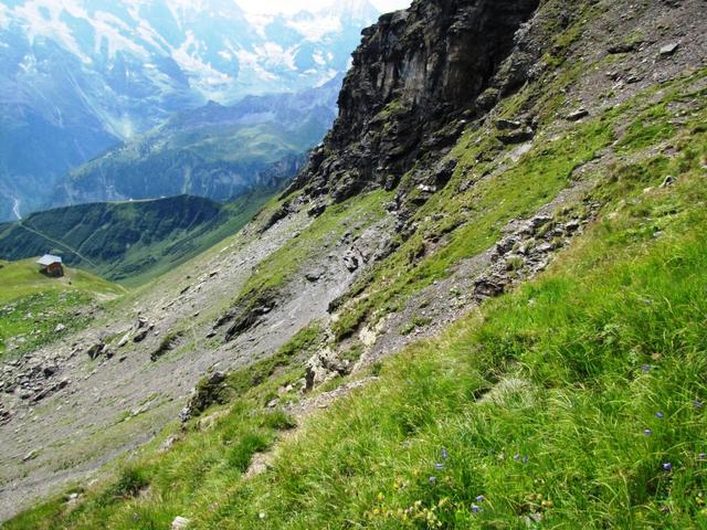 der Weg ist ausgesetzter als auf der anderen Seite