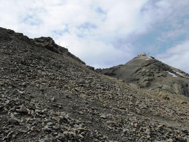 bei Punkt 2684 m.ü.M. mit Blick auf das Schilthorn