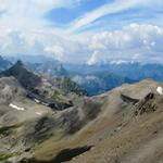 schönes Breitbilfoto mit Blick Richtung Sefinenfurgge, Bütlasse, Kiental und Kandertal