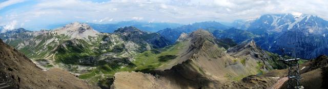 schönes Breitbildfoto mit Blick zur Schwalmere, Lobhörner, Soustal und Bietenhorn