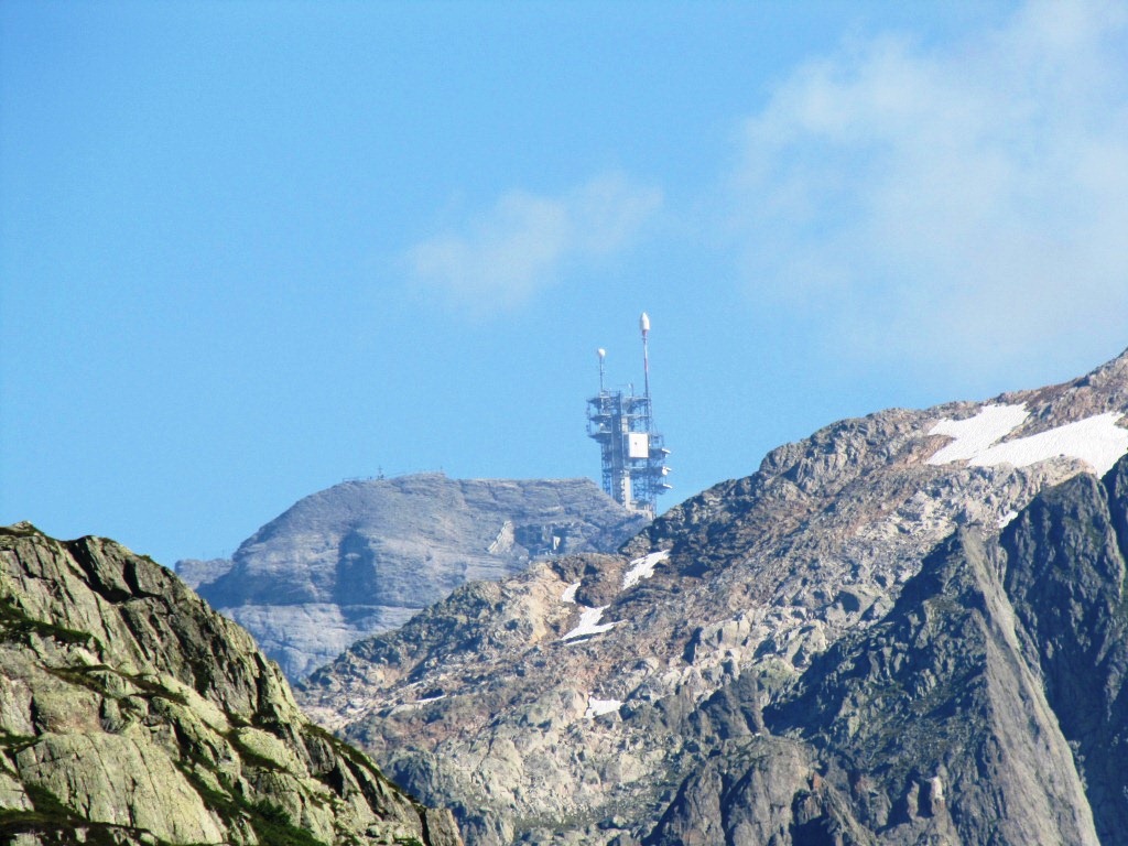 Blick zum Titlis mit seiner grossen Antenne