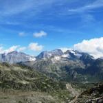 Blick auf der anderen Seite vom Gadmertal zu den Fünffingerstöcke