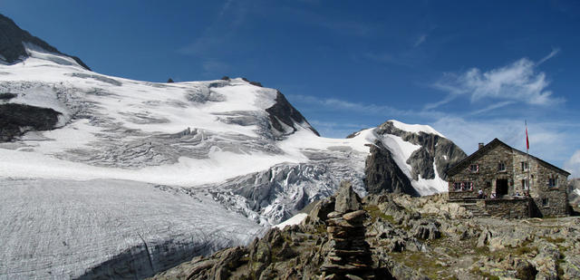 sehr schönes Breitbildfoto mit Steigletscher, Mittler Tierberg und Tierberglihütte