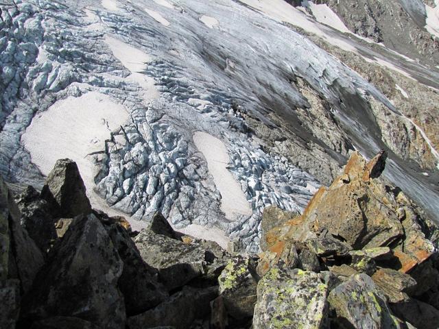 Tiefblick zum Steigletscher