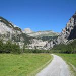 bei der Talebene "Gastereholz" im Gasterntal. Ein Tal wie aus längst vergangenen Zeiten