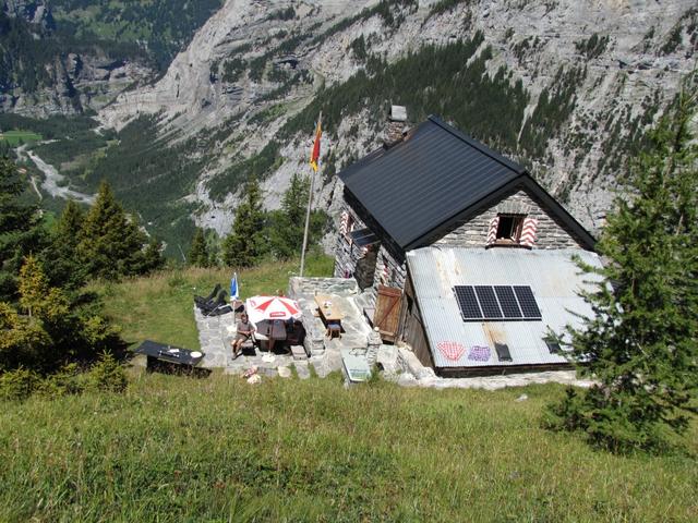 die aussichtsreiche Balmhorthütte wird von Freiwilligen unterhalten, das spürt man auf Schritt und Tritt