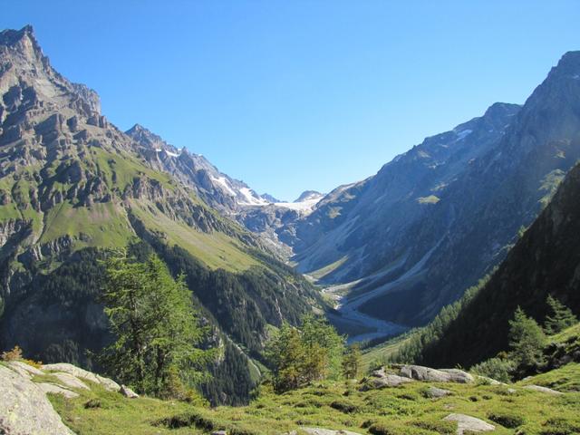 und immer wieder diese schöne Aussicht in das Gasterntal