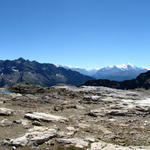 sehr schönes Breitbildfoto von der Lötschenpasshütte aus gesehen mit Blick ins Wallis