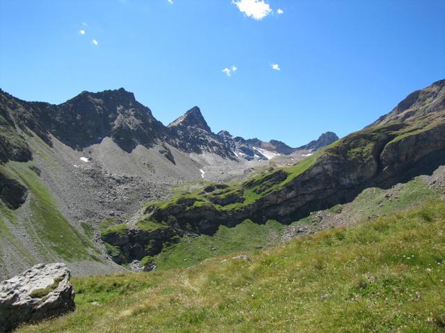 Blick ins Obers Ferdä mit Schwarzhorn und Mauerhorn