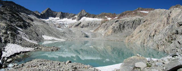 wunderschönes Breitbildfoto. Gruebensee, Grosser Diamantstock und Hiendertelltihorn