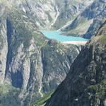 man sieht sogar die Schienen der Gelmerbahn. Mit dieser sind wir schon gefahren