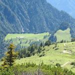 Tiefblick hinunter zum Kunkelspass