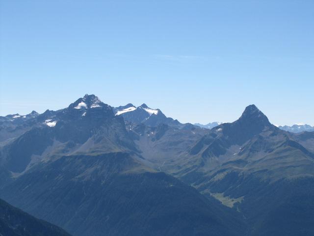 Blick zum Piz Ela, Piz d'Err und Corn da Tinizong