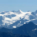 sehr schönes Breitbildfoto vom Berninagebiet mit Piz Palü, Piz Bernina mit Biancograt, Piz Roseg usw.