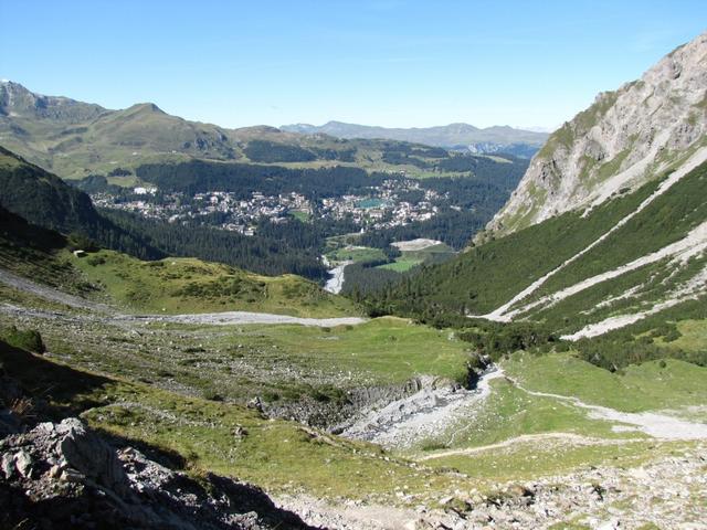 alles am Alteinerbach entlang führt uns der Wanderweg weiter abwärts