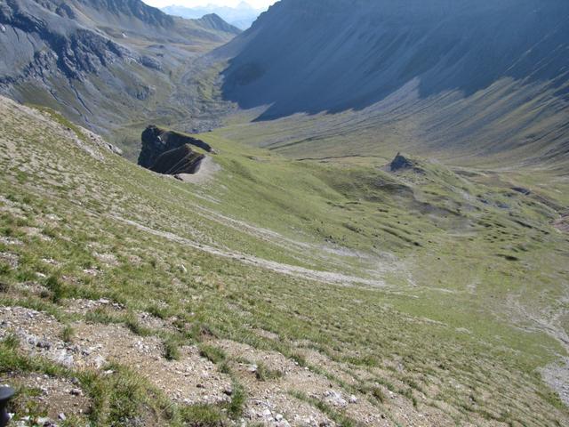 Blick hinunter zum kleinen Seelein auf Obersäss