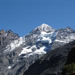 Blick auf die Blüemlisalp