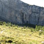 wir haben die Doldenhornhütte verlassen und nehmen den gleichen Weg wie wir gekommen sind